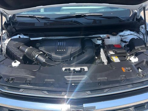 Used 2026 Chevrolet Traverse LT FWD image 28