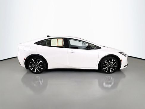 Certified 2024 Toyota Prius Prime Premium FWD image 9