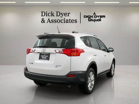 Used 2014 Toyota RAV4 Limited FWD image 2