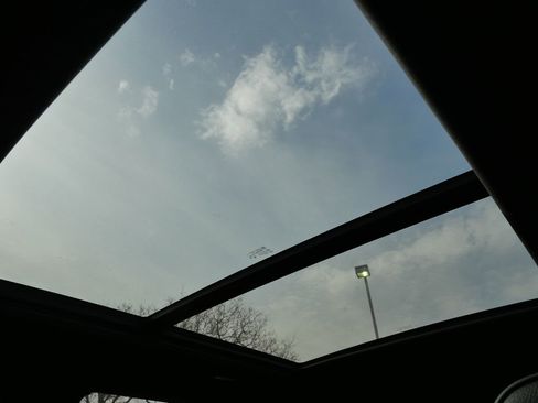 Used 2024 GMC Yukon Denali w/ Denali Reserve Package image 49