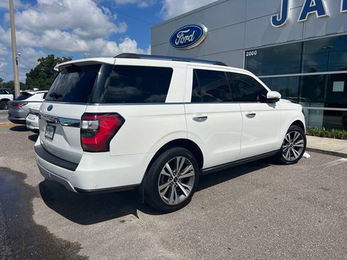 Used 2020 Ford Expedition Limited w/ Equipment Group 302A RWD image 4