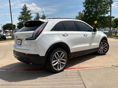 Used 2023 Cadillac XT4 Sport w/ Cold Weather Package FWD image 6