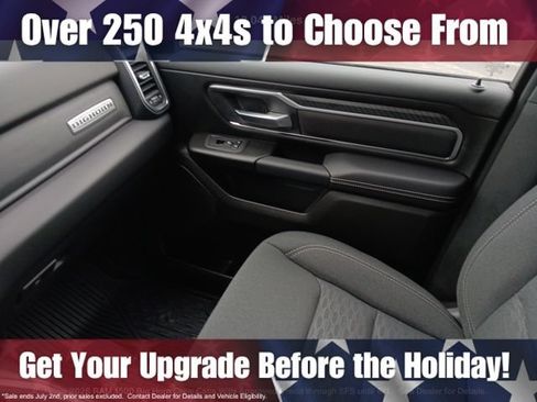 Used 2025 RAM 1500 Big Horn AWD/4WD image 23