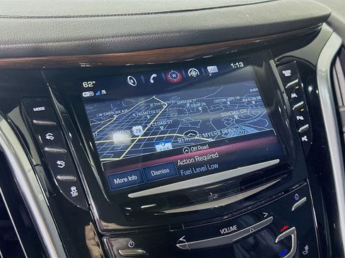 Used 2020 Cadillac Escalade Luxury w/ Escalade Sport Edition AWD/4WD image 29