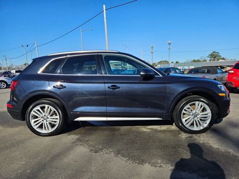 Used 2018 Audi Q5 2.0T Premium Plus w/ Premium Plus Package image 4