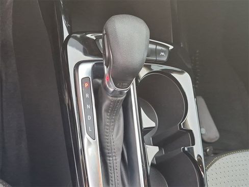 Used 2024 Chevrolet Trax LT image 19