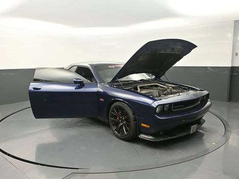 Used 2014 Dodge Challenger SRT8 RWD image 36