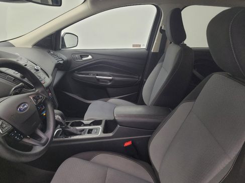 Used 2018 Ford Escape SE w/ Ford Safe & Smart Package FWD image 17