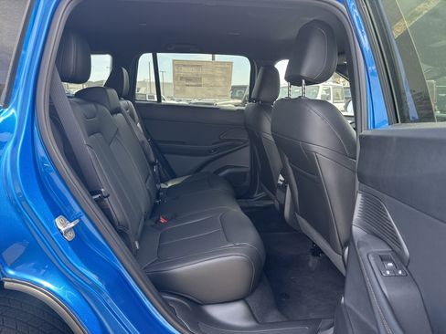New 2026 Jeep Cherokee Limited AWD/4WD image 16