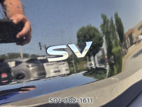 Used 2023 Nissan Rogue SV FWD image 17