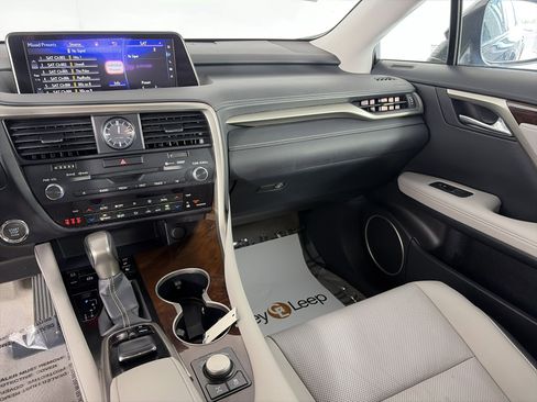 Used 2019 Lexus RX 350 AWD w/ Navigation Package image 4