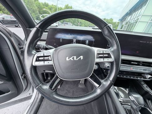 Used 2024 Kia Telluride SX X-Pro AWD/4WD image 12