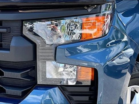 Used 2024 Chevrolet Silverado 1500 Custom AWD/4WD image 31