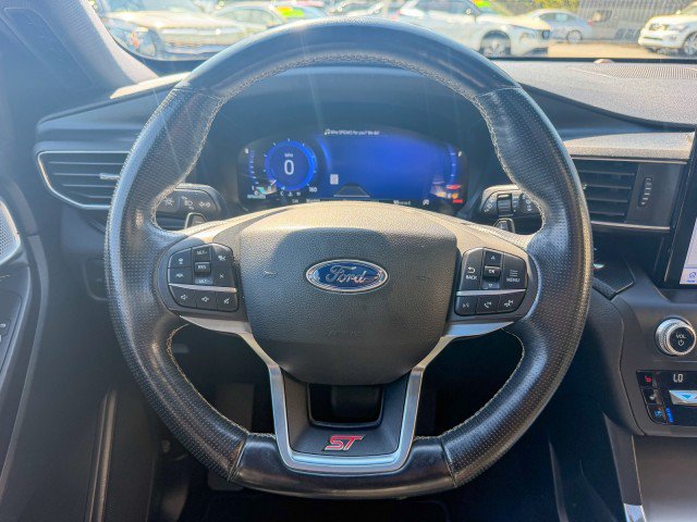 Used 2020 Ford Explorer ST w/ ST Street Pack AWD/4WD image 9