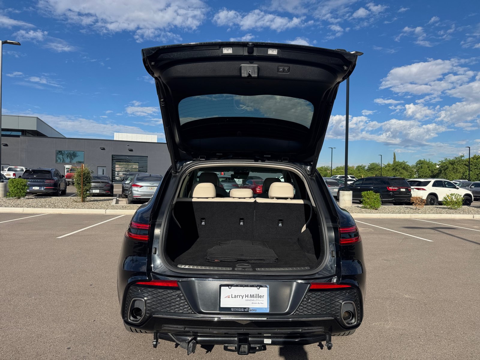 Used 2022 Genesis GV70 2.5T w/ Advanced Package AWD/4WD image 34