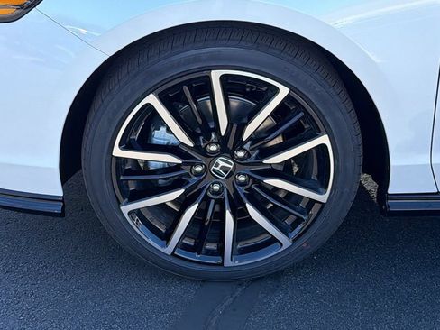 New 2026 Honda Accord Touring image 9