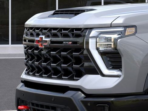 New 2026 Chevrolet Silverado 2500 ZR2 AWD/4WD image 13