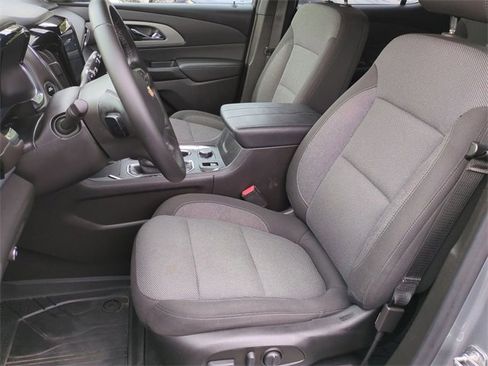 Certified 2023 Chevrolet Traverse LT image 19