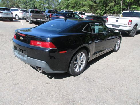 Used 2015 Chevrolet Camaro LT RWD image 5