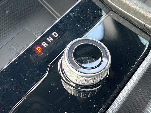 New 2025 Jeep Grand Cherokee Altitude image 19