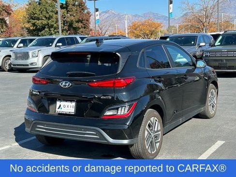 Used 2022 Hyundai Kona Limited w/ Cargo Package FWD image 3