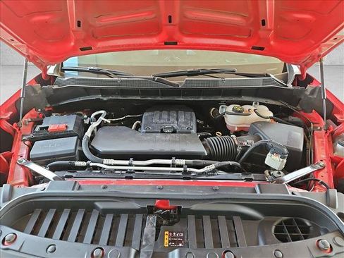 Used 2022 Chevrolet Silverado 1500 Custom w/ Safety Confidence Package RWD image 22