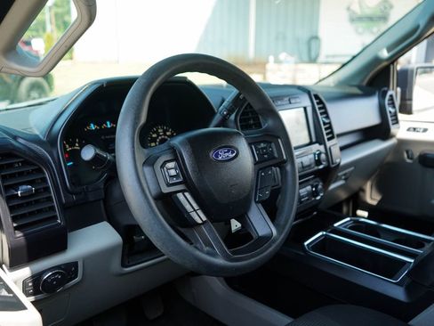 Used 2018 Ford F150 XL w/ Equipment Group 101A Mid RWD image 6