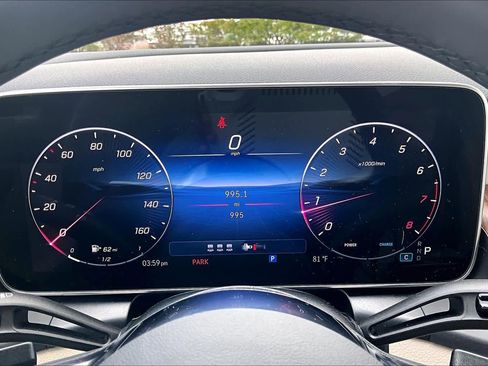 Used 2026 Mercedes-Benz GLC 300 4MATIC image 26
