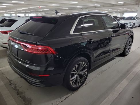 Used 2023 Audi Q8 Premium Plus w/ Premium Plus Package AWD/4WD image 4