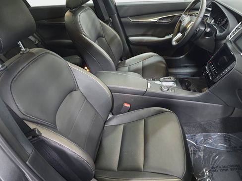 Used 2025 INFINITI QX50 Luxe image 10