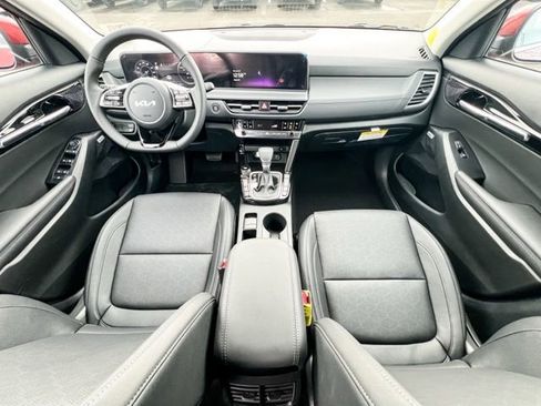 New 2026 Kia Seltos SX w/ SX Sunroof Package image 13