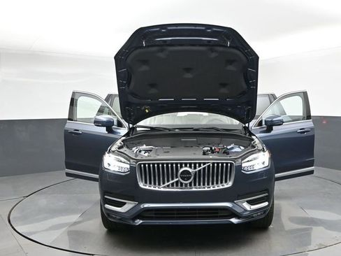 Used 2023 Volvo XC90 B6 Plus w/ Protection Package Premier AWD/4WD image 55