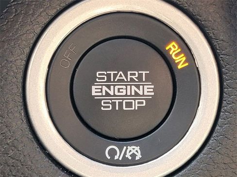 Certified 2025 RAM 1500 Big Horn image 5