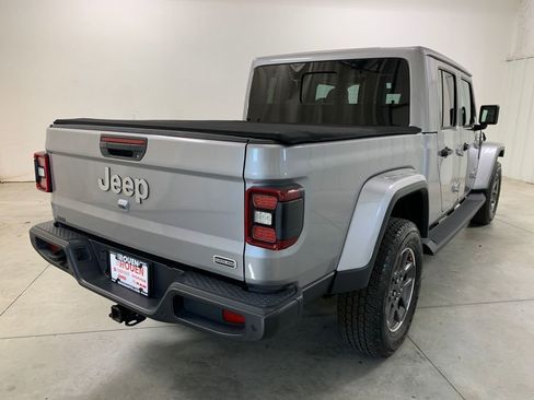 Used 2020 Jeep Gladiator Overland image 25
