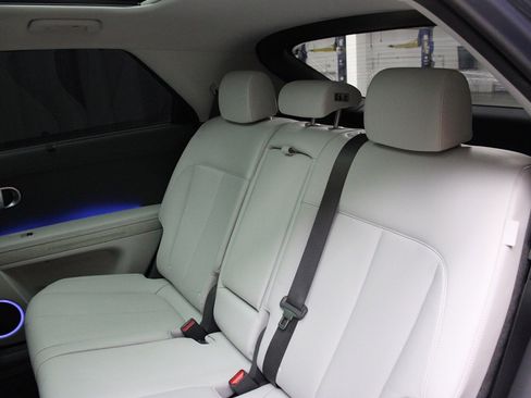 Used 2024 Hyundai Ioniq 5 Limited image 37