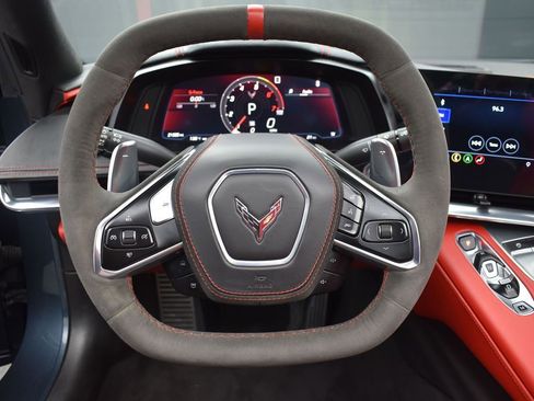 Used 2020 Chevrolet Corvette Stingray Premium Conv w/ 3LT Preferred Equipment Group RWD image 12