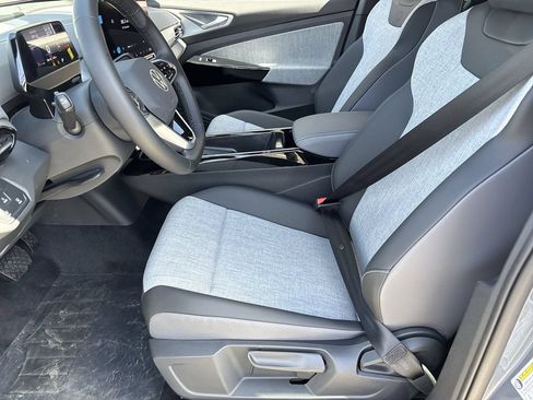 New 2026 Volkswagen ID.4 Pro RWD image 15