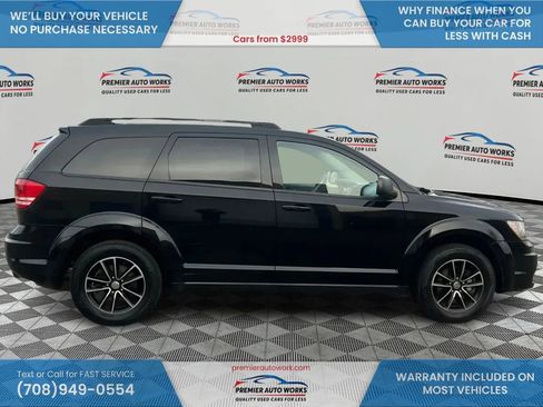 Used 2017 Dodge Journey SE w/ Flexible Seating Group image 8
