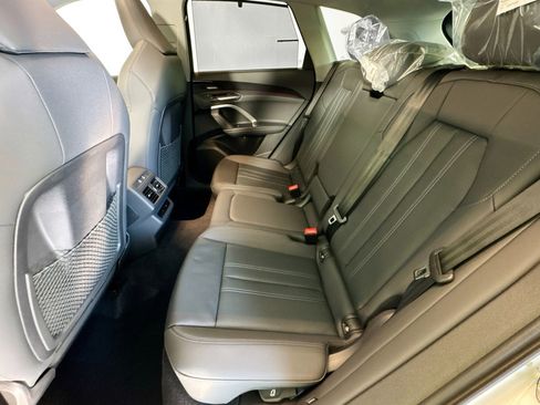 New 2025 Audi Q5 Premium Plus image 21