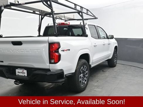 Used 2024 Chevrolet Colorado Z71 w/ Advanced Trailering Package AWD/4WD image 7