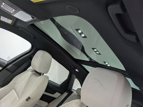 New 2026 Jaguar F-PACE R-Dynamic S image 9