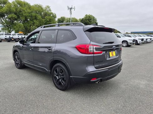 Used 2024 Subaru Ascent Onyx Edition Limited w/ Popular Package Onyx AWD/4WD image 5