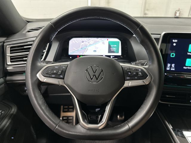 Used 2024 Volkswagen Atlas Cross Sport SEL R-Line AWD/4WD image 14