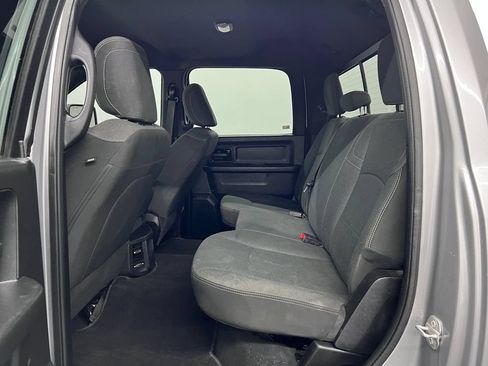 Used 2024 RAM 3500 Tradesman w/ Chrome Appearance Group AWD/4WD image 13