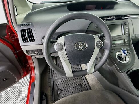 Used 2010 Toyota Prius Five image 12