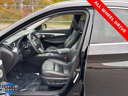 Used 2019 INFINITI QX50 Essential w/ Proactive Package image 21