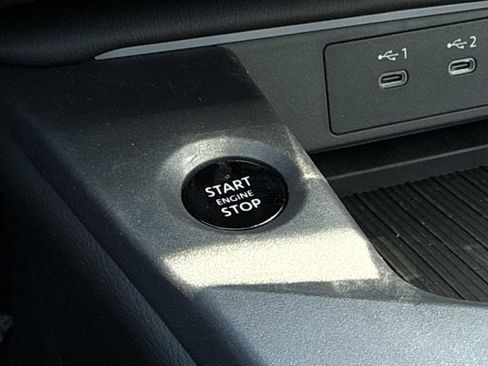 New 2026 Nissan Sentra SV w/ SV Convenience Package FWD image 20