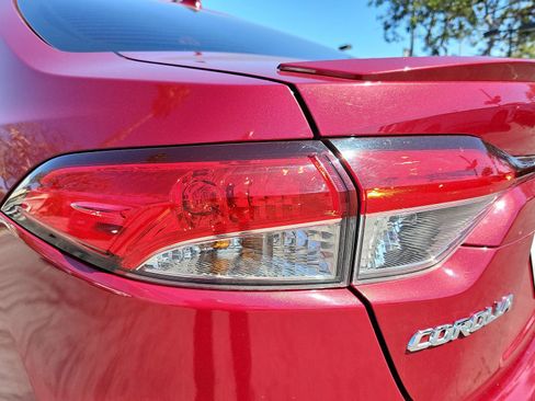 Used 2022 Toyota Corolla SE image 12