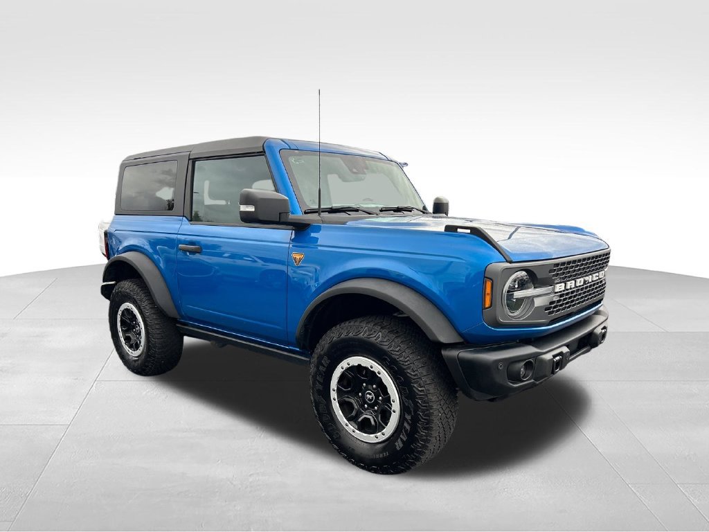 Used 2023 Ford Bronco Badlands w/ Sasquatch Package AWD/4WD image 7