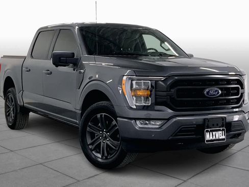 Used 2021 Ford F150 XLT w/ Equipment Group 302A High AWD/4WD image 3